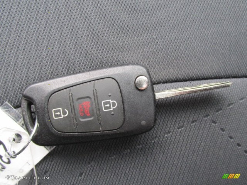 2012 Kia Rio Rio5 SX Hatchback Keys Photos
