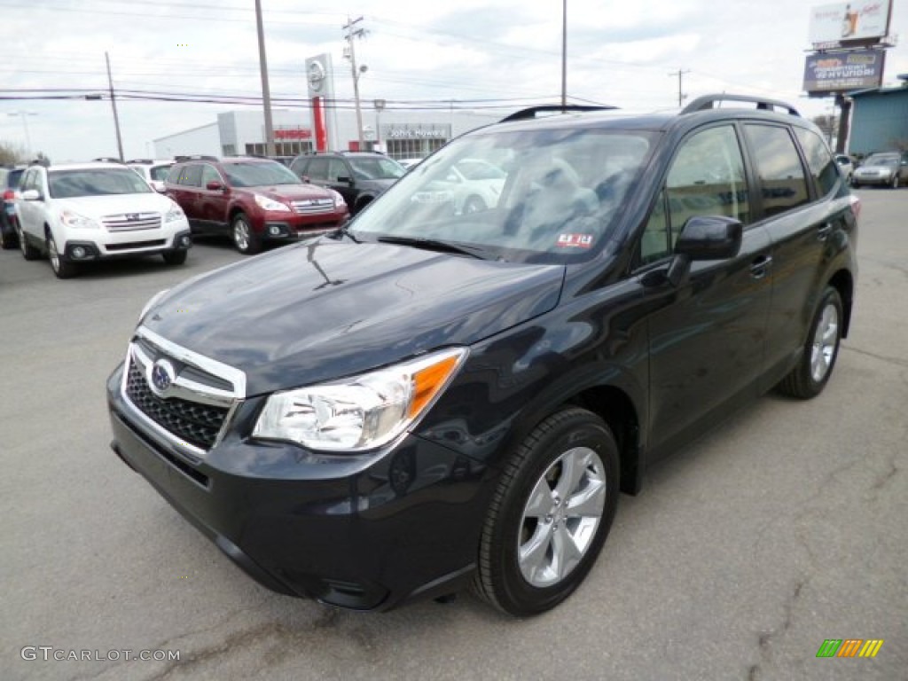 2014 Forester 2.5i Premium - Dark Gray Metallic / Platinum photo #3