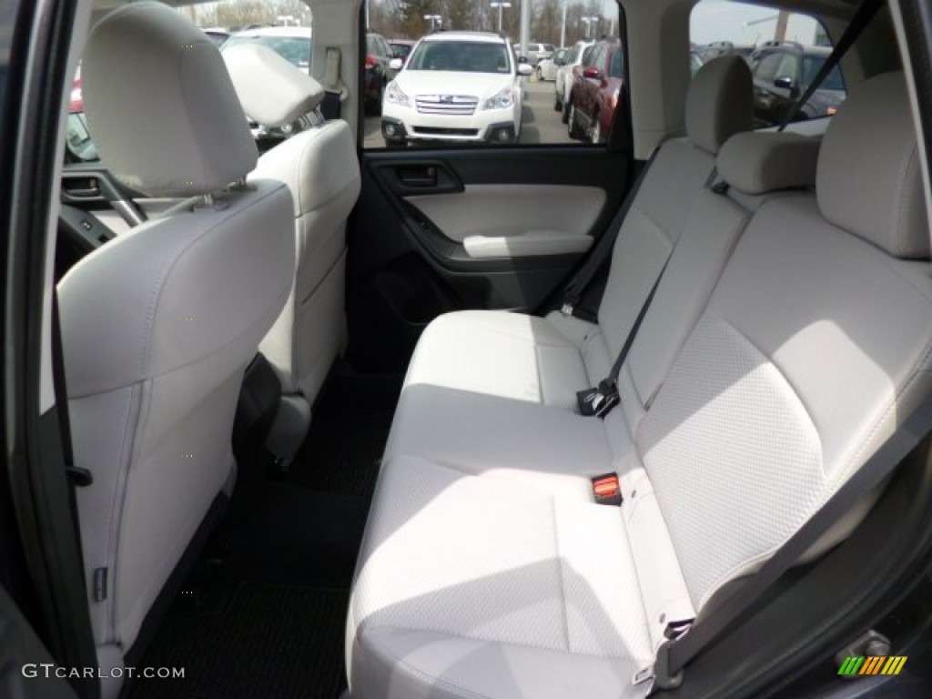 2014 Forester 2.5i Premium - Dark Gray Metallic / Platinum photo #13
