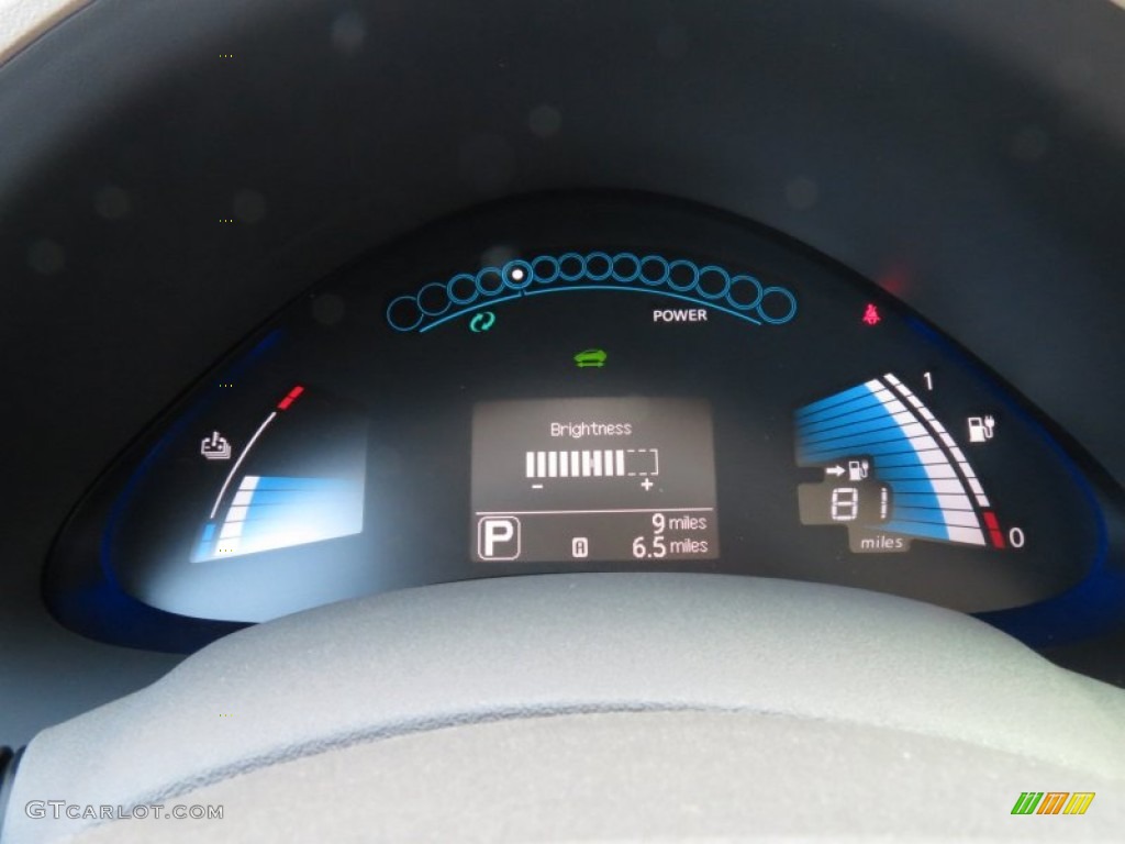 2013 Nissan LEAF SV Gauges Photo #79517770