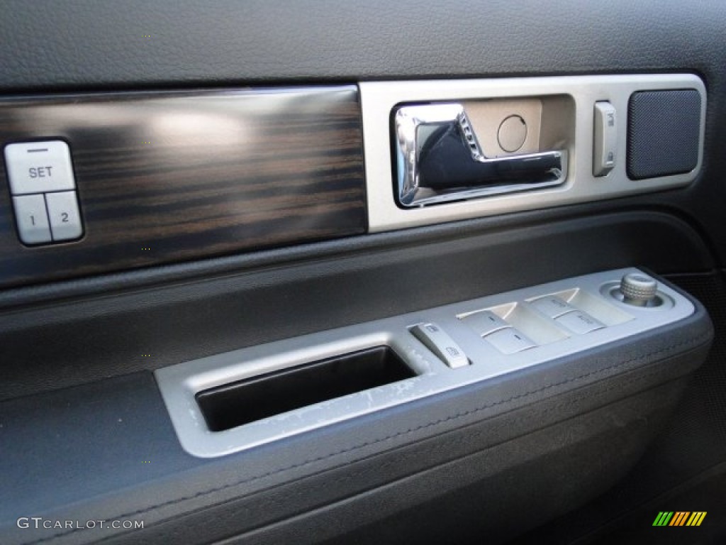 2007 Lincoln MKX AWD Controls Photos