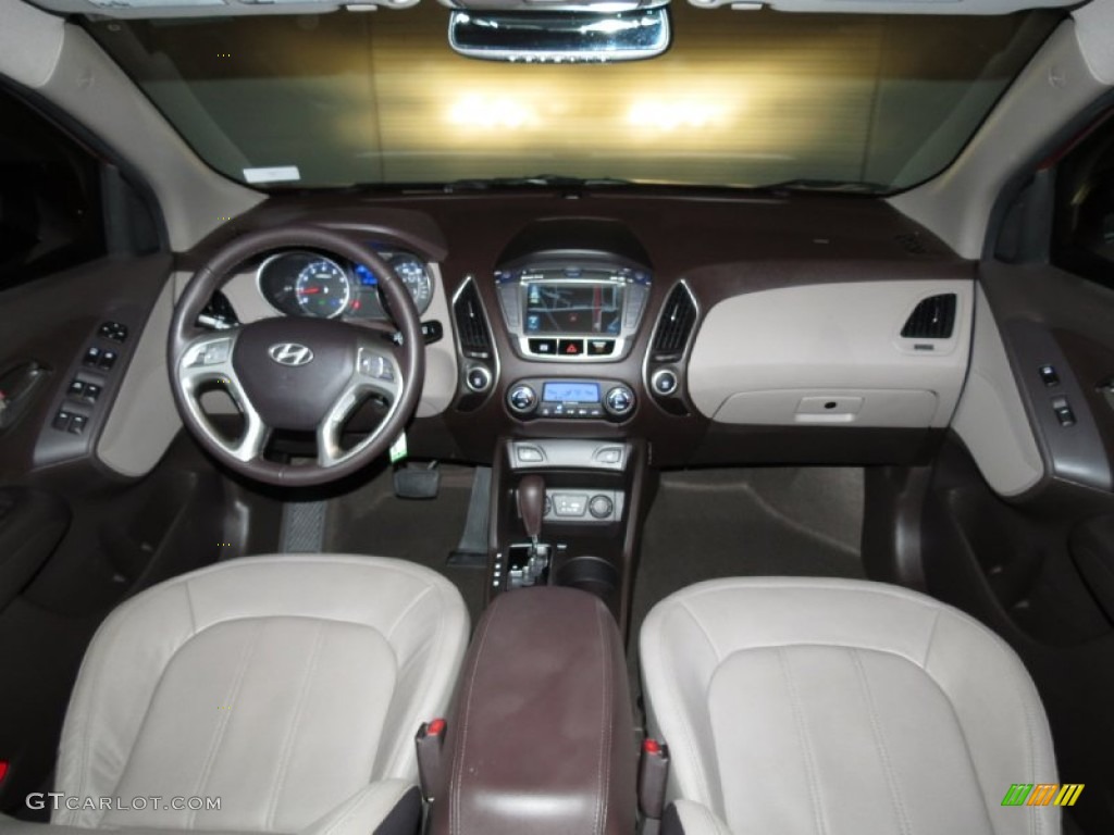 2012 Hyundai Tucson Limited Dashboard Photos