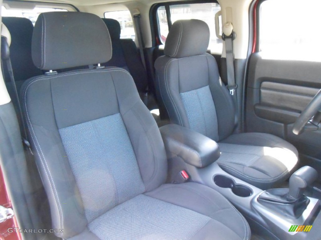 2010 Hummer H3 Standard H3 Model Front Seat Photo #79520373