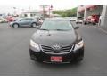 Black - Camry LE Photo No. 2