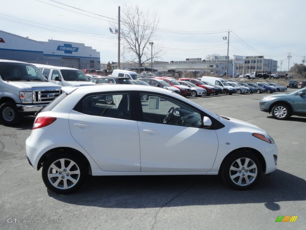 2011 MAZDA2 Touring - Crystal White Pearl / Black photo #7