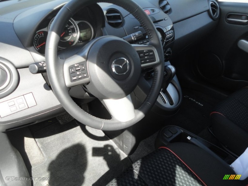 2011 MAZDA2 Touring - Crystal White Pearl / Black photo #12