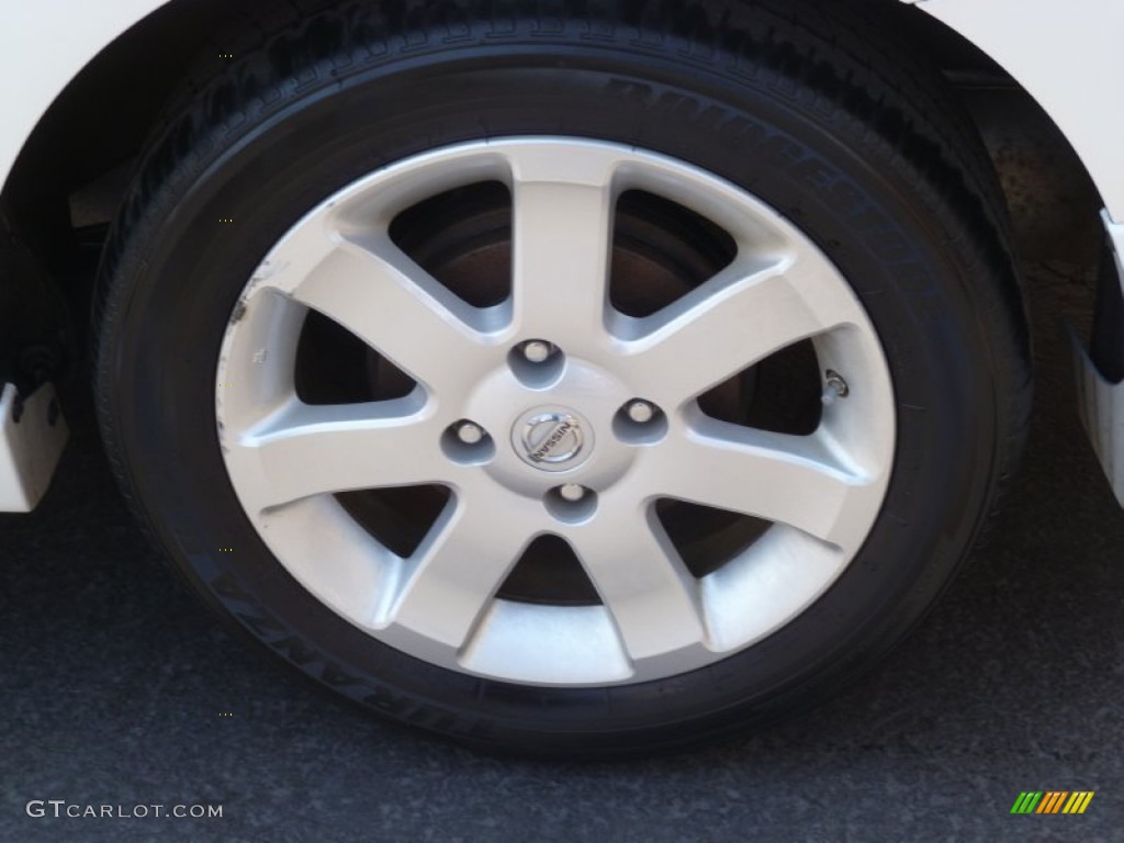 2010 Sentra 2.0 SR - Aspen White / Charcoal photo #7
