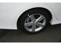 Super White - Camry SE Photo No. 9