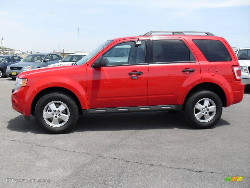 2009 Escape XLT V6 - Torch Red / Stone photo #3