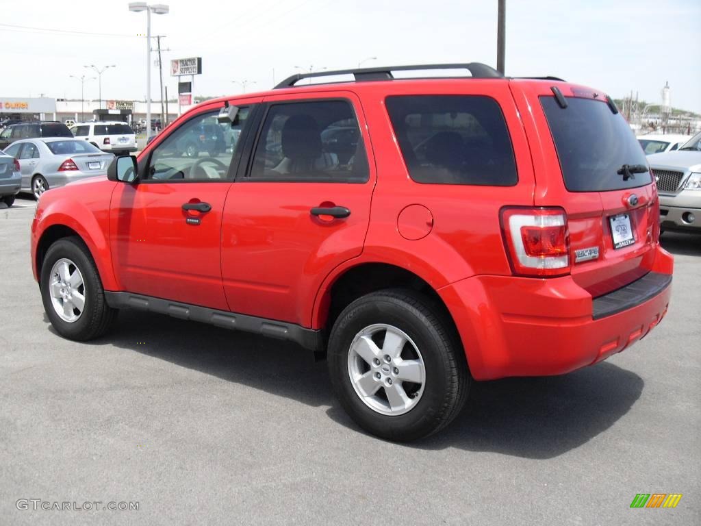 2009 Escape XLT V6 - Torch Red / Stone photo #4