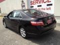 Black - Camry SE Photo No. 4