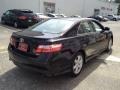 Black - Camry SE Photo No. 6