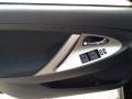 Black - Camry SE Photo No. 13