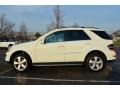 Arctic White - ML 350 4Matic Photo No. 4