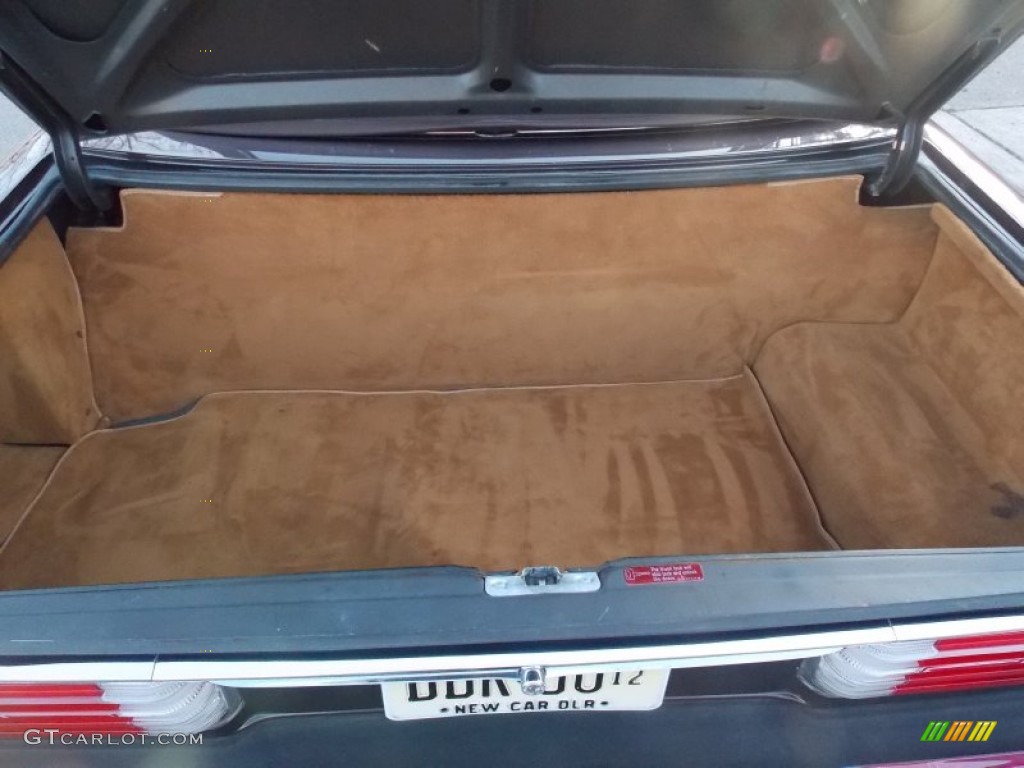 1989 Mercedes-Benz SL Class 560 SL Roadster Trunk Photo #79532383