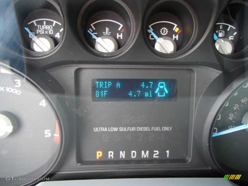 2013 Ford F550 Super Duty XL Regular Cab Chassis 4x4 Gauges Photo #79533994