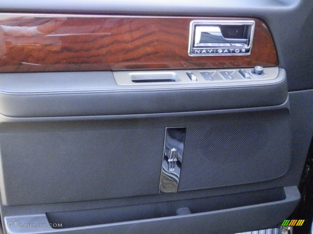 2013 Lincoln Navigator 4x4 Charcoal Black Door Panel Photo #79534078