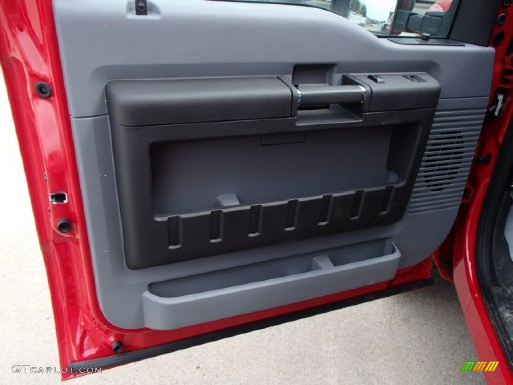 2013 Ford F350 Super Duty XL Regular Cab 4x4 Dump Truck Door Panel Photos