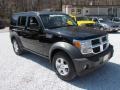 Black - Nitro SXT 4x4 Photo No. 1
