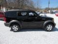 Black - Nitro SXT 4x4 Photo No. 3