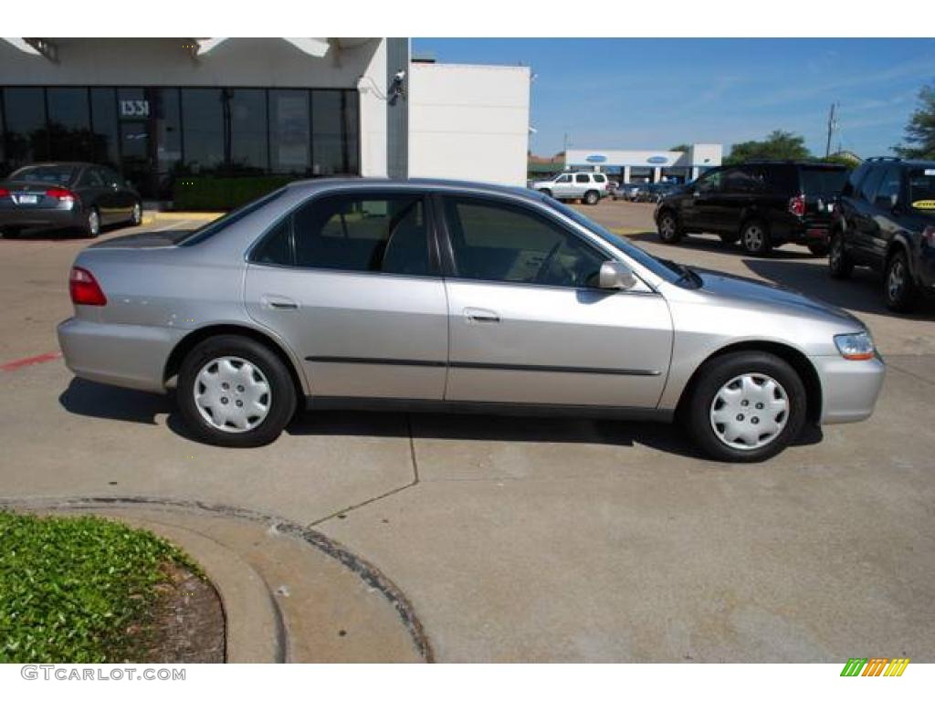 1998 Accord LX Sedan - Heather Mist Metallic / Ivory photo #8