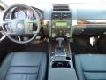 Black Uni - Touareg 2 VR6 Photo No. 16