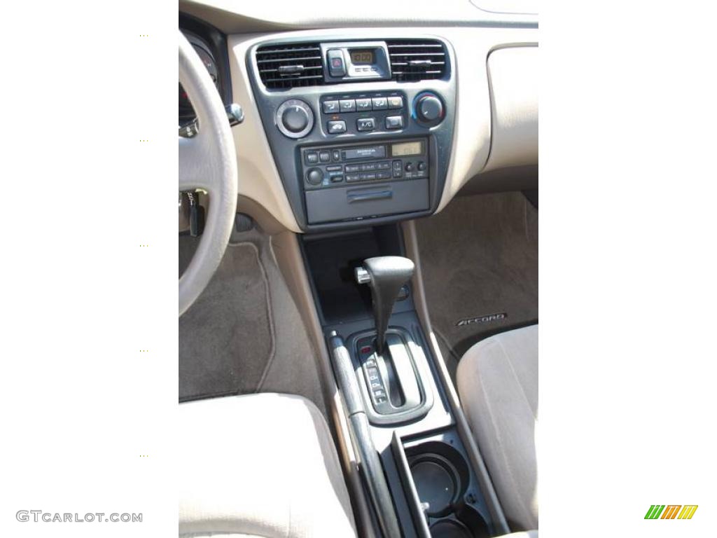 1998 Accord LX Sedan - Heather Mist Metallic / Ivory photo #16