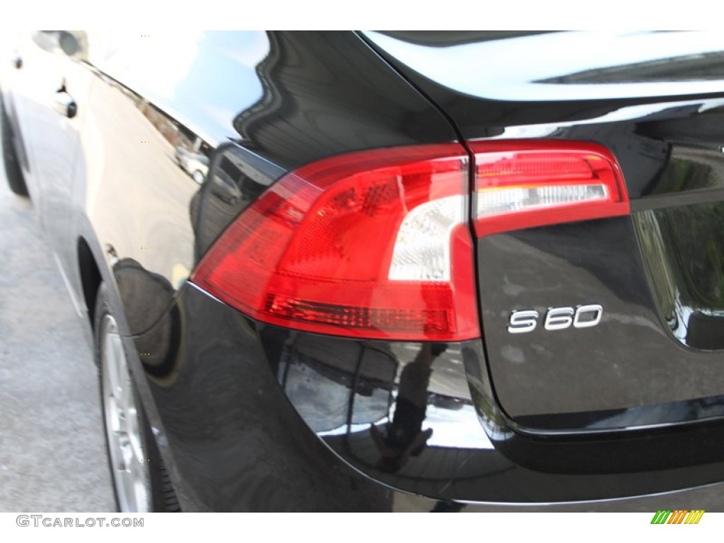 2012 S60 T5 - Ember Black Metallic / Soft Beige photo #11