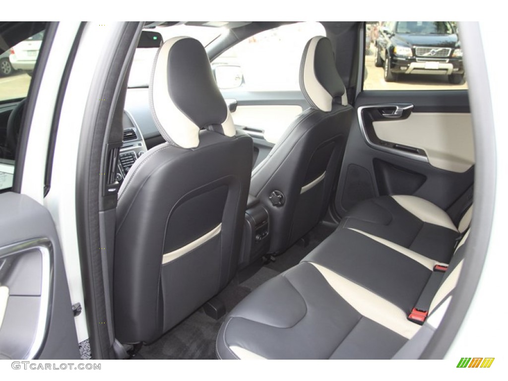 2013 XC60 T6 AWD R-Design - Cosmic White Metallic / R Design Soft Beige/Off Black Inlay photo #14
