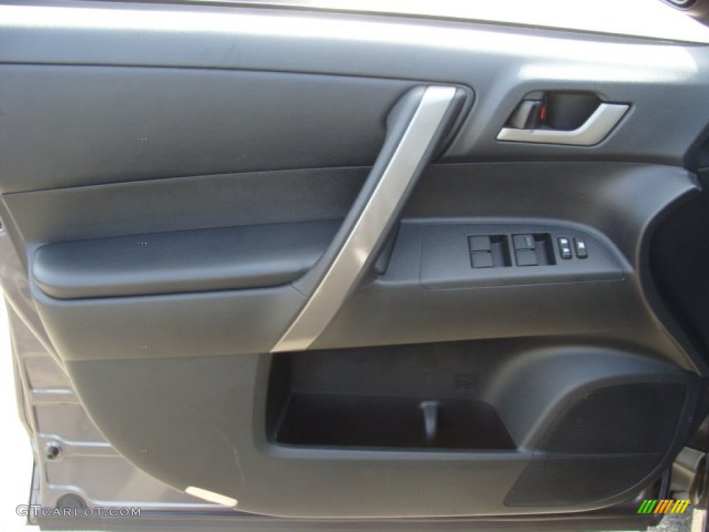 2010 Highlander SE 4WD - Magnetic Gray Metallic / Black photo #6