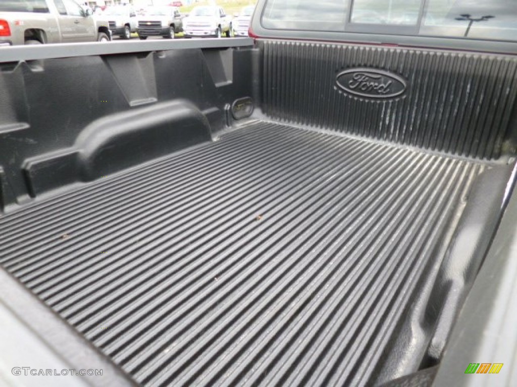 2003 F150 XLT Regular Cab 4x4 - Burgundy Red Metallic / Medium Graphite Grey photo #13