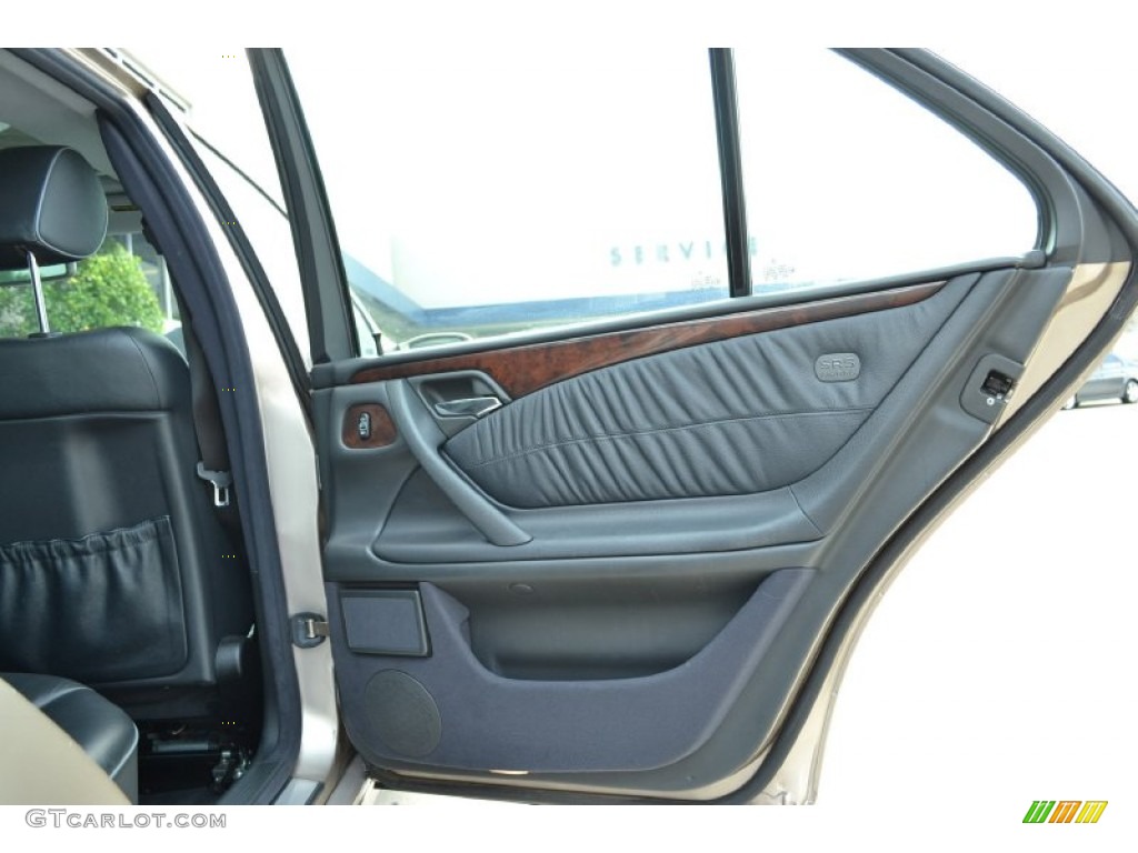2002 Mercedes-Benz E 430 Sedan Charcoal Door Panel Photo #79543210