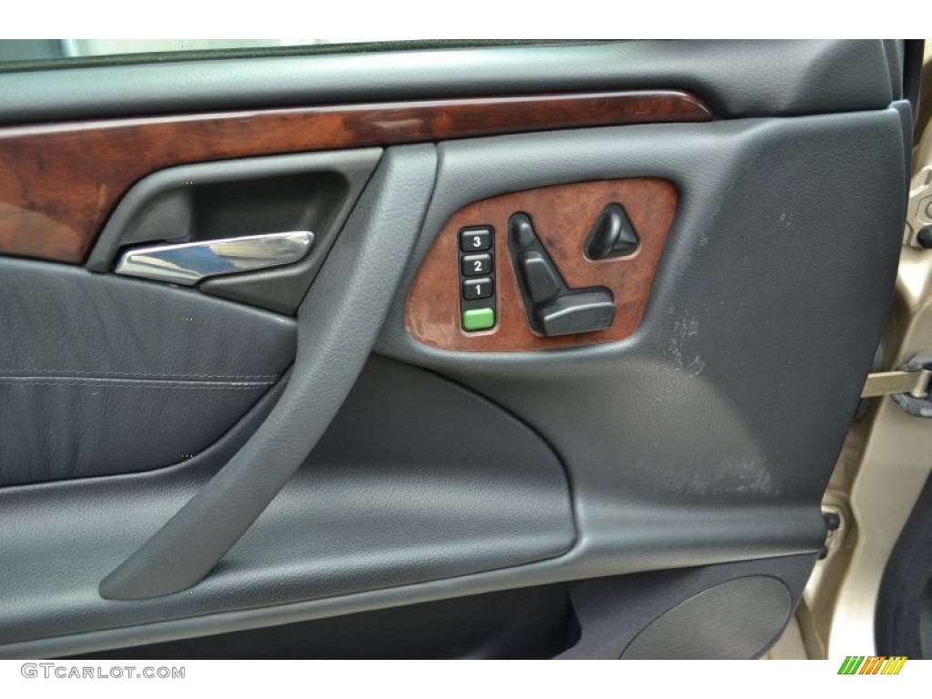 2002 Mercedes-Benz E 430 Sedan Controls Photo #79543291