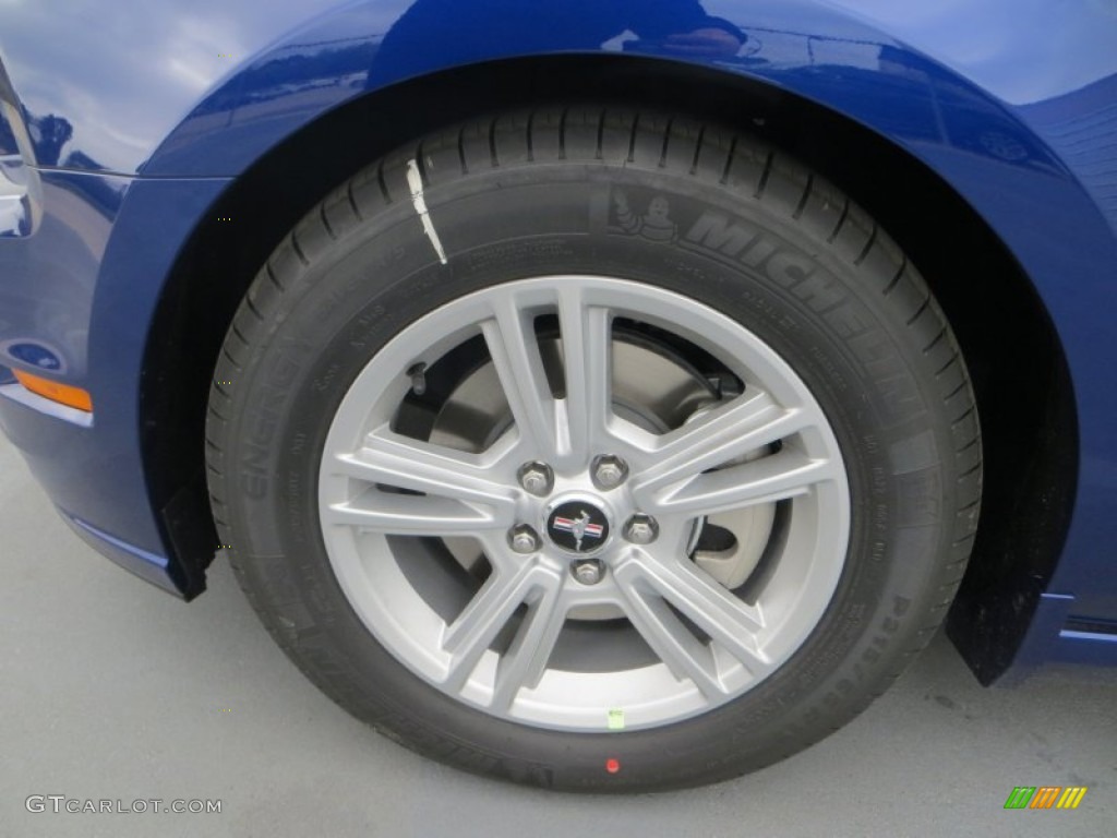 2014 Ford Mustang V6 Coupe Wheel Photo #79543312