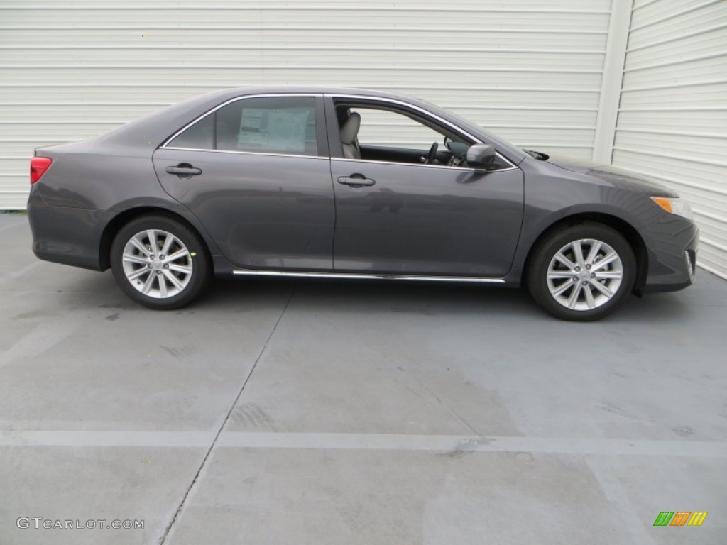 2013 Camry XLE V6 - Magnetic Gray Metallic / Ash photo #3