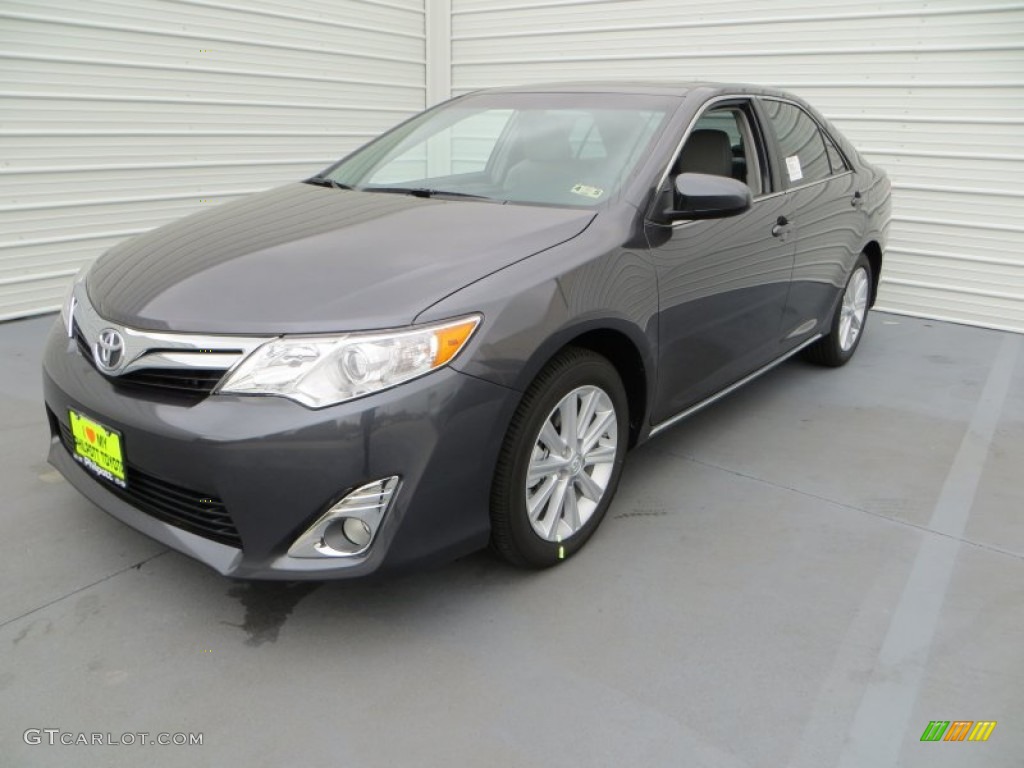 2013 Camry XLE V6 - Magnetic Gray Metallic / Ash photo #9