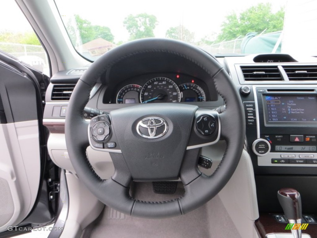 2013 Camry XLE V6 - Magnetic Gray Metallic / Ash photo #30