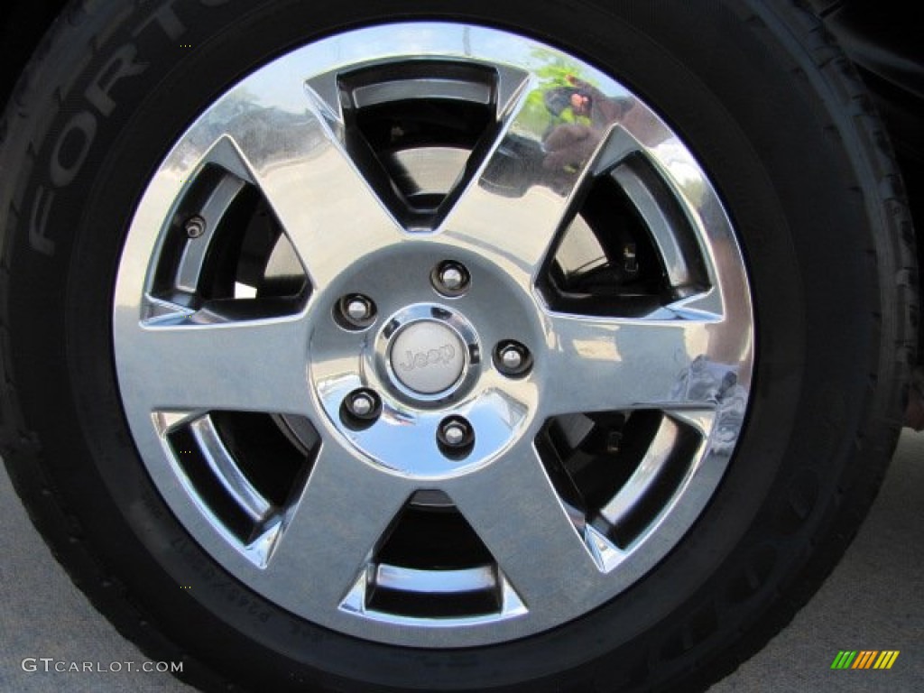 2010 Jeep Grand Cherokee Laredo Wheel Photo #79547680