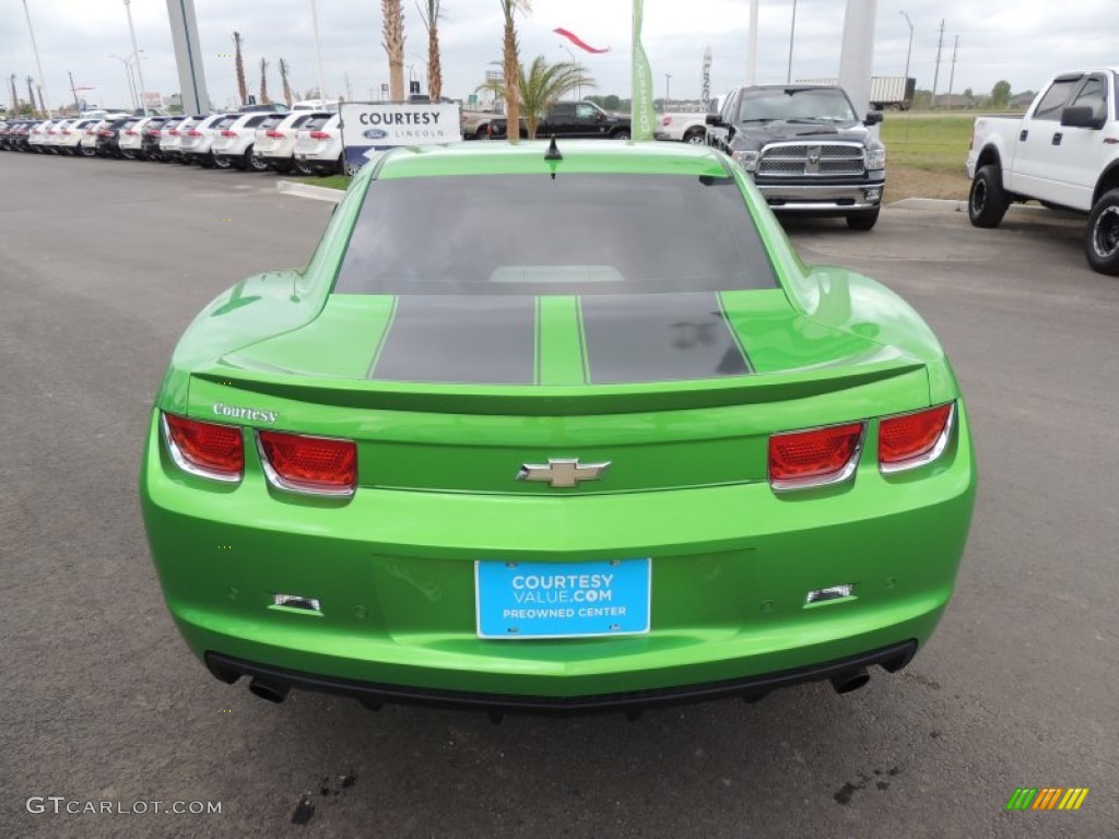 2010 Camaro LT Coupe Synergy Special Edition - Synergy Green Metallic / Black/Green photo #3