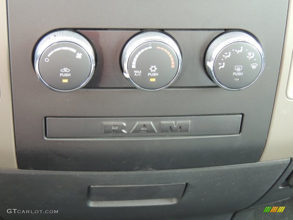 2009 Ram 1500 ST Quad Cab 4x4 - Stone White / Dark Slate/Medium Graystone photo #19