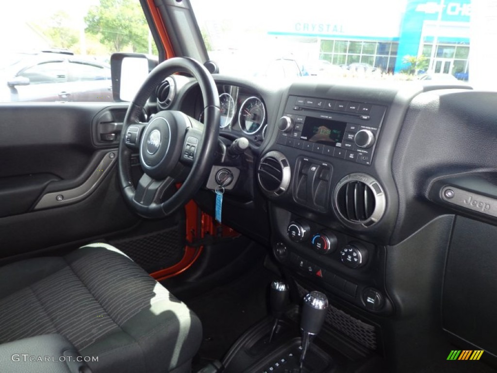 2011 Wrangler Sport S 4x4 - Mango Tango Pearl / Black photo #11