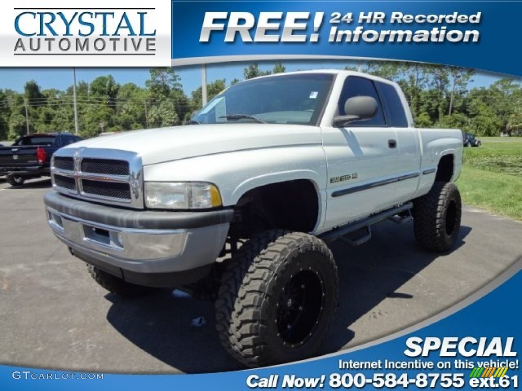 1998 Ram 1500 ST Extended Cab 4x4 - Bright White / Gray photo #1