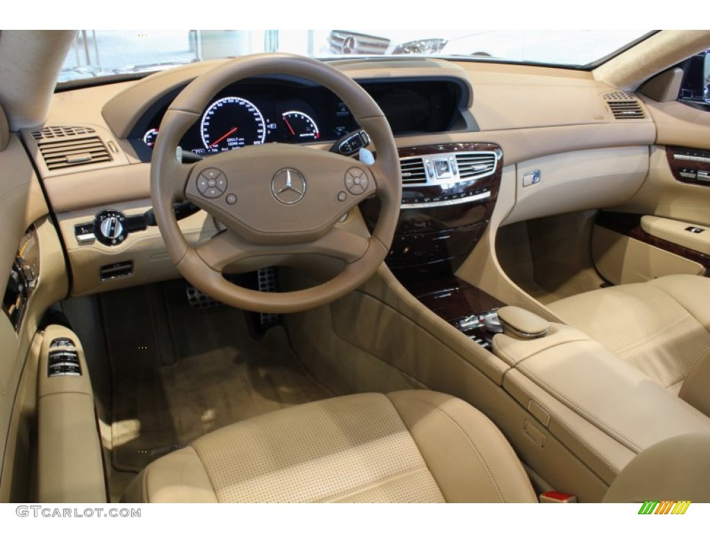 2011 Mercedes-Benz CL 63 AMG Cashmere/Savanna Dashboard Photo #79552440