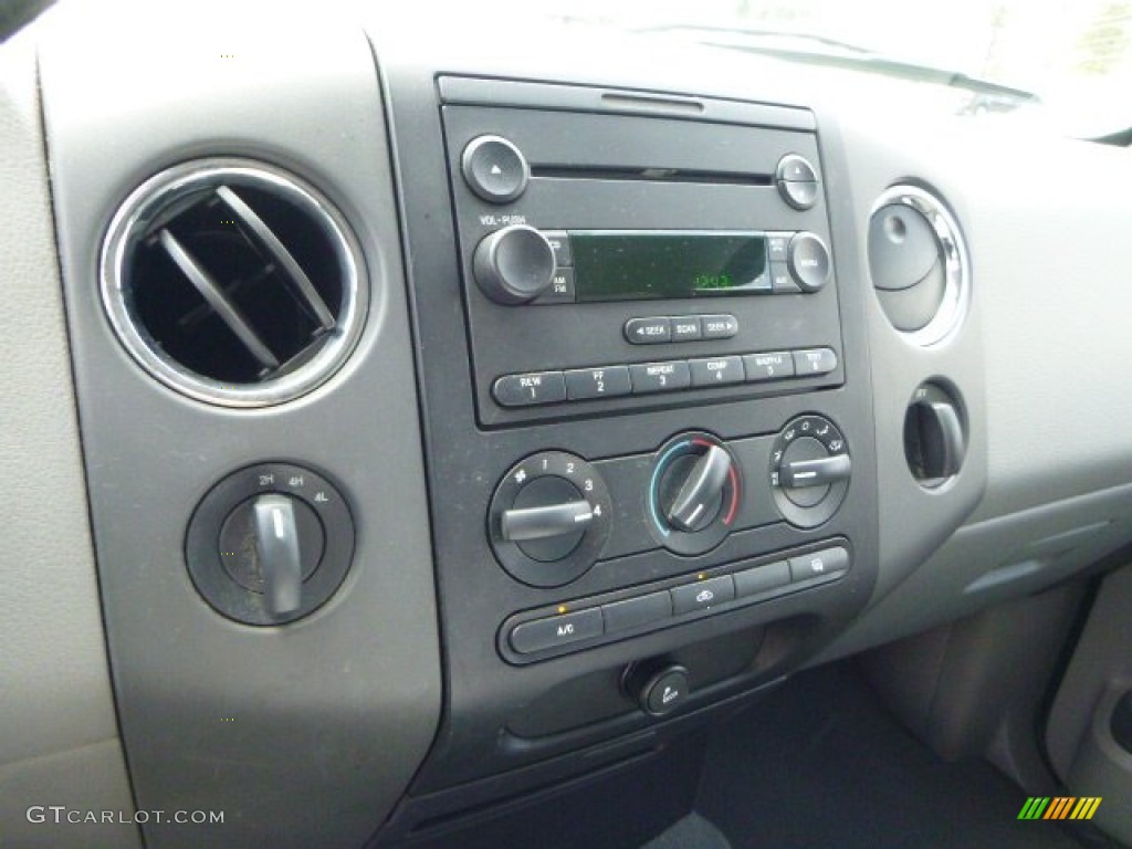2005 F150 XL SuperCab 4x4 - Dark Stone Metallic / Medium Flint Grey photo #13