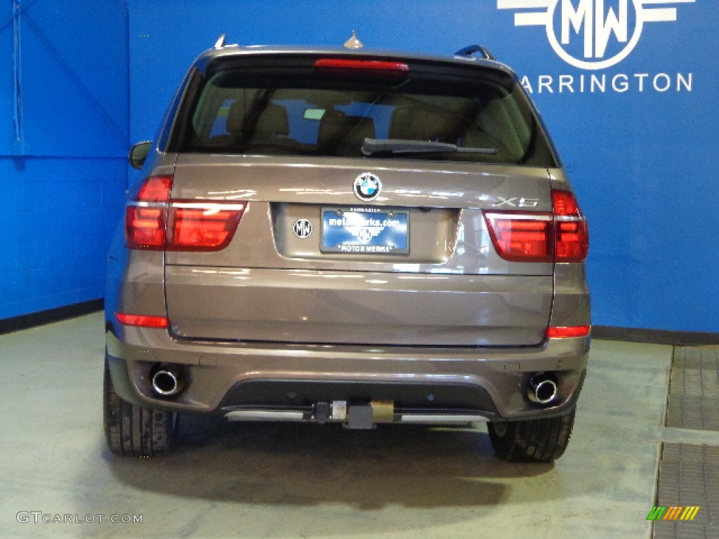 2013 X5 xDrive 35i Premium - Sparkling Bronze Metallic / Cinnamon Brown photo #6