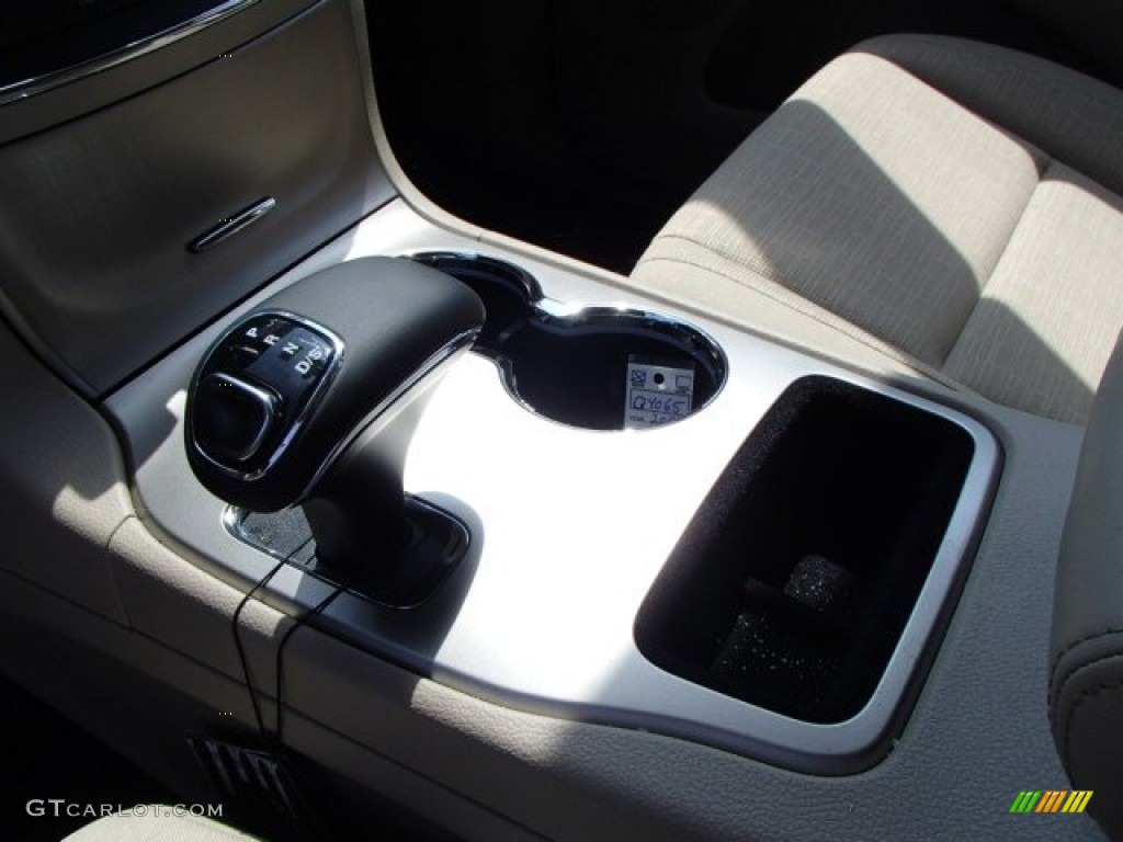 2014 Grand Cherokee Laredo 4x4 - Cashmere Pearl / New Zealand Black/Light Frost photo #18