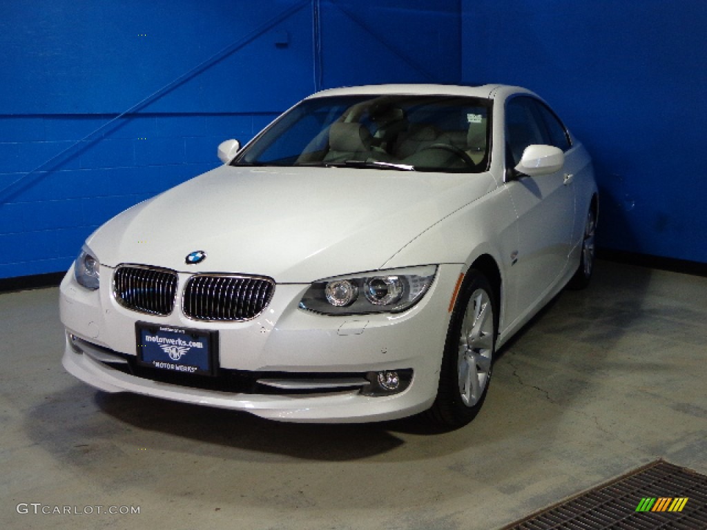 2012 3 Series 328i xDrive Coupe - Mineral White Metallic / Oyster/Black photo #3