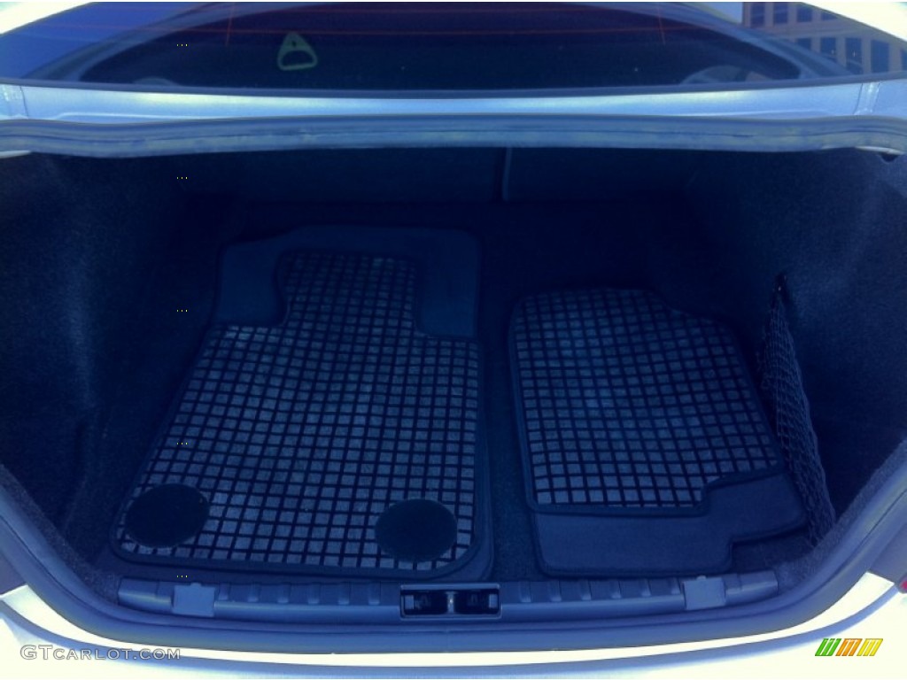 2009 BMW 1 Series 135i Coupe Trunk Photo #79563469