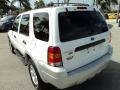 Oxford White - Escape XLT V6 Photo No. 10