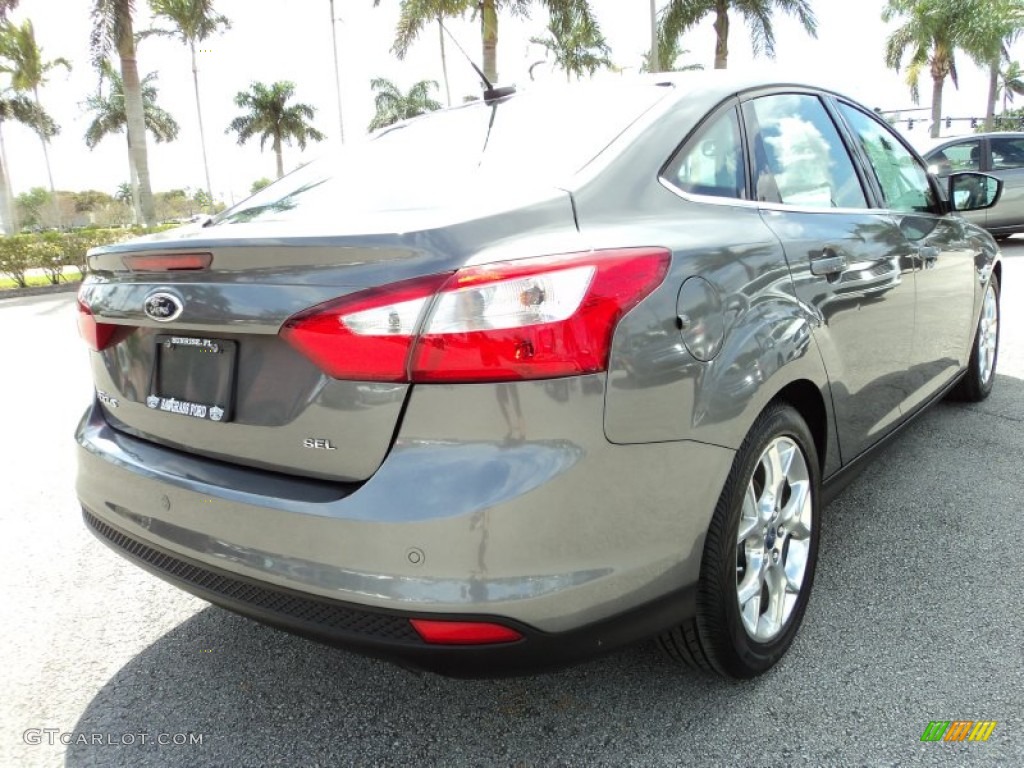 2012 Focus SEL Sedan - Sterling Grey Metallic / Charcoal Black Leather photo #6